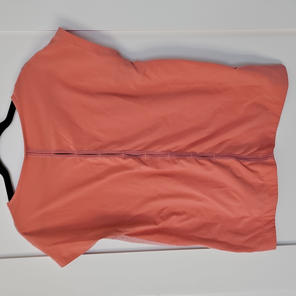 Helly Hansen top size M - Picture 4 of 4